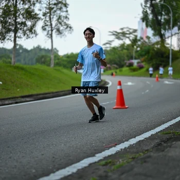 Runner Photo 7600488
