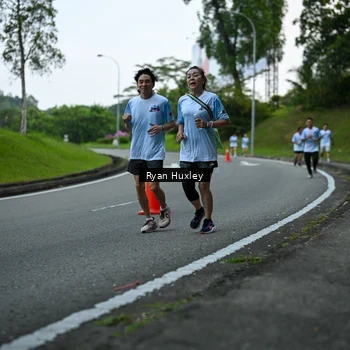 Runner Photo 7600496