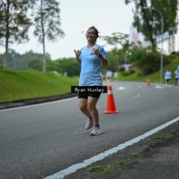 Runner Photo 7600529