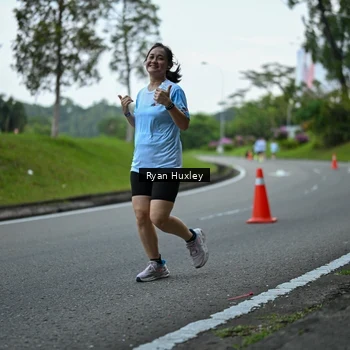 Runner Photo 7600533