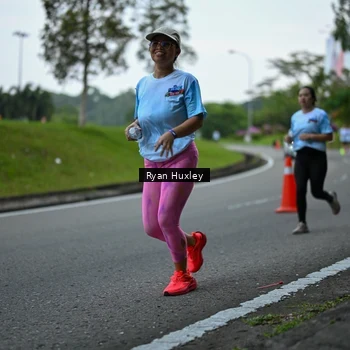 Runner Photo 7600539