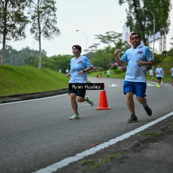 Runner Photo 7600544