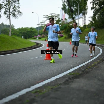 Runner Photo 7600546
