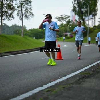 Runner Photo 7600550