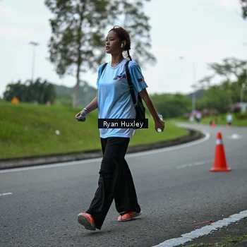 Runner Photo 7600563