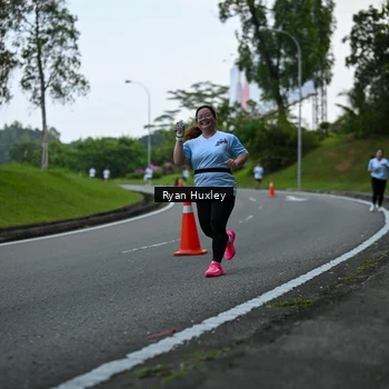 Runner Photo 7600570