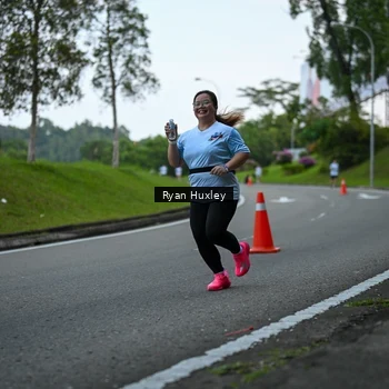 Runner Photo 7600571