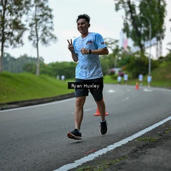 Runner Photo 7600585