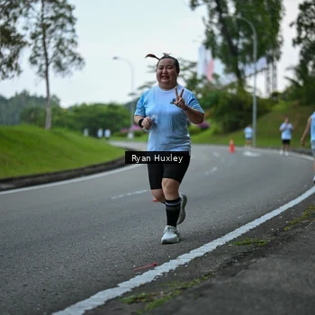 Runner Photo 7600590