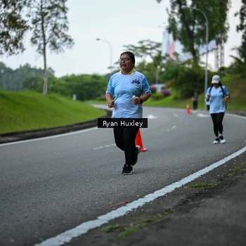 Runner Photo 7600613