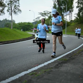 Runner Photo 7600614
