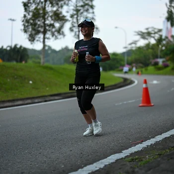 Runner Photo 7600624