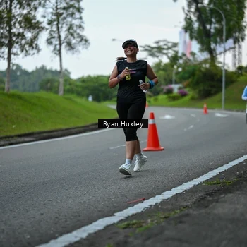 Runner Photo 7600626