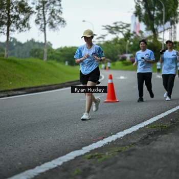 Runner Photo 7600631