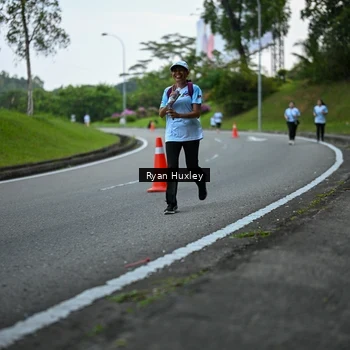 Runner Photo 7600639