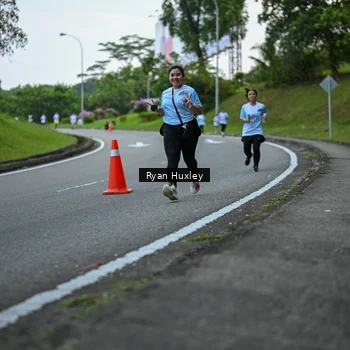 Runner Photo 7600643