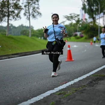 Runner Photo 7600658
