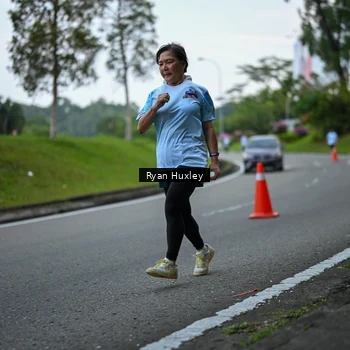 Runner Photo 7600661