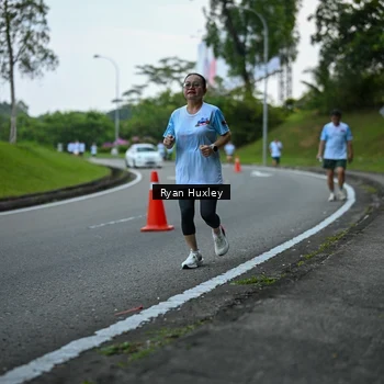 Runner Photo 7600678