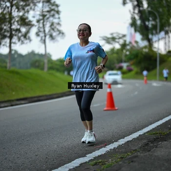 Runner Photo 7600683