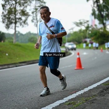 Runner Photo 7600698
