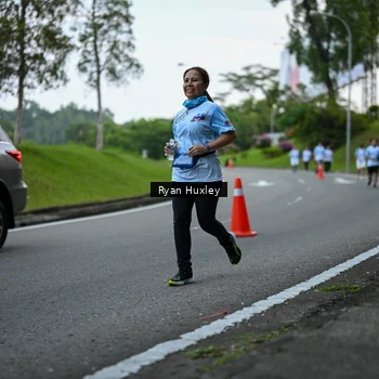 Runner Photo 7600701