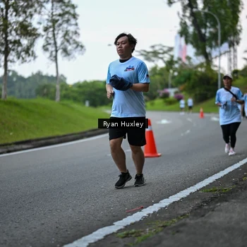 Runner Photo 7600709
