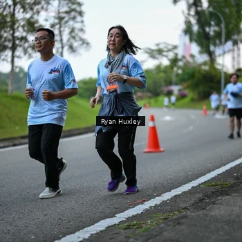 Runner Photo 7600710