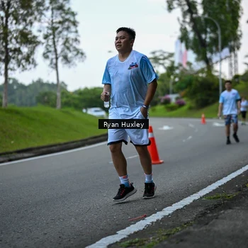 Runner Photo 7600717