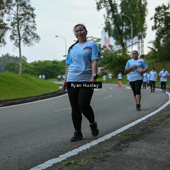 Runner Photo 7600765