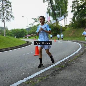 Runner Photo 7600790