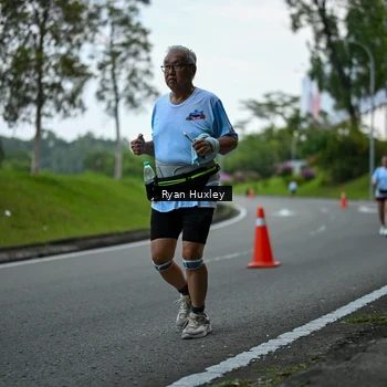 Runner Photo 7600795