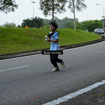 Runner Photo 7600796