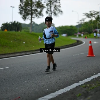 Runner Photo 7600808