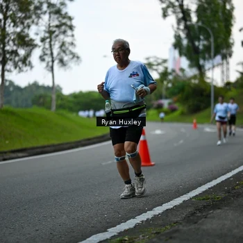 Runner Photo 7600810
