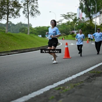 Runner Photo 7600813