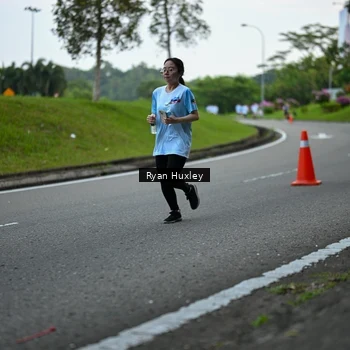 Runner Photo 7600817