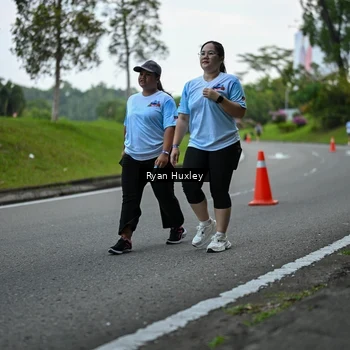 Runner Photo 7600824