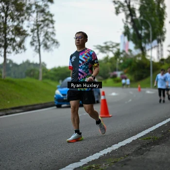 Runner Photo 7600841