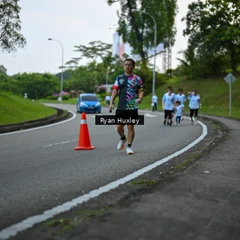 Runner Photo 7600850