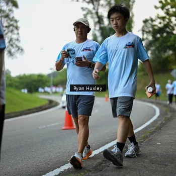 Runner Photo 7600881