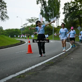Runner Photo 7600899