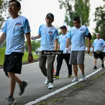 Runner Photo 7600916