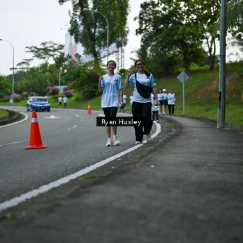 Runner Photo 7600950