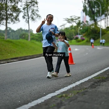 Runner Photo 7600964