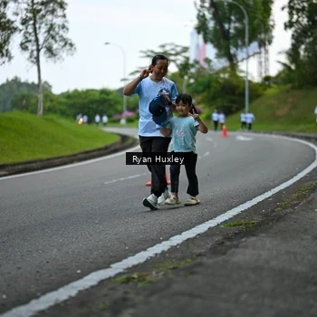 Runner Photo 7600965