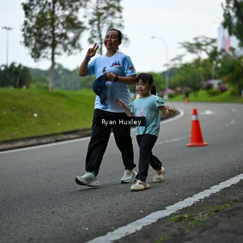 Runner Photo 7600969