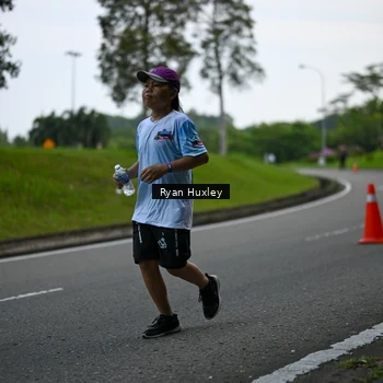 Runner Photo 7600992