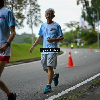 Runner Photo 7600997