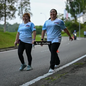 Runner Photo 7601006